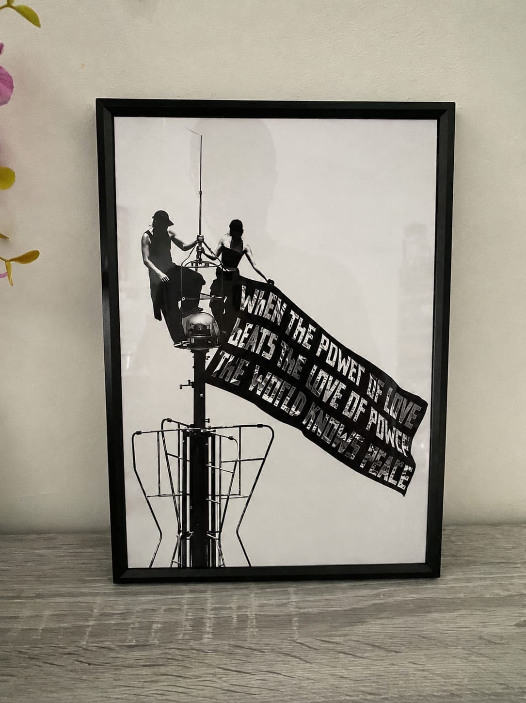 Hendrix Quote Urban Antenna